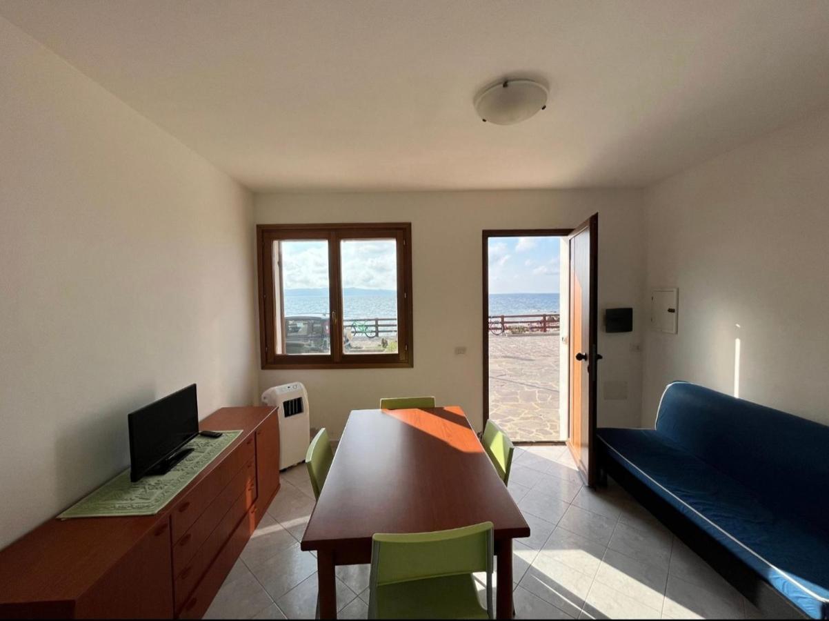 ~ Green House Sul Mare ~ Villa Calasetta Bagian luar foto